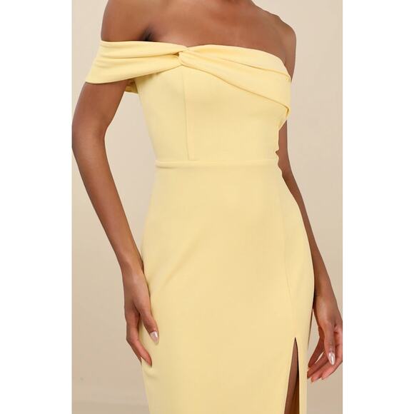 Lulus NWOT Twist and Make Up Light Yellow One-Shoulder Bodycon Midi Dress Small - Picture 4 of 9